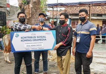 Kompas Gramedia Menyalurkan Hewan Kurban Idul Adha 1443 H untuk Warga Sekitar