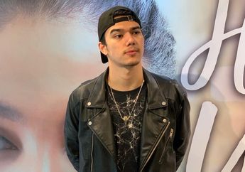 Diam-diam Dedikasikan Sebuah Tato untuk Ibunda Tercinta, Jeff Smith Malah Kena Omel