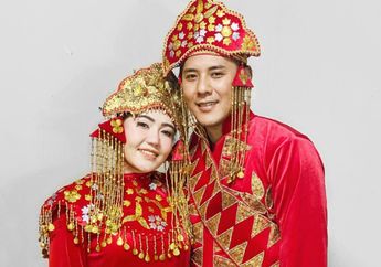 Dipinang dengan Mas Kawin 1507 Euro, Terkuak Mewahnya Suvenir hingga Rencana Bulan Madu Via Vallen dan Chevra Yolanda Usai Nikah, Ada Nama Menchester United!