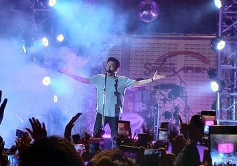 Bak Tertiup Angin Segar Usai 2 Tahun Puasa, Warga Kota Solo Auto Girang Kedatangan Ariel NOAH CS yang Obati Rasa Rindu Penggemar yang Menggebu-gebu