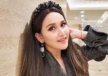 Ngeri! Padahal Selama Ini Banyak yang Mengejar Cintanya, Sosok Ini Malah Beri Peringatan Soal Jodoh Ayu Ting Ting: 'Ada yang Nyumpahin Dia'