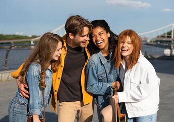 5 Shio Paling Humoris yang Gampang Bikin Nyaman, Apa Kamu Termasuk?