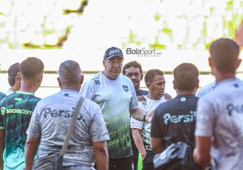 Robert Rene Alberts Mundur, Eks Kapten Persija Ditunjuk Jadi Pelatih Sementara Persib