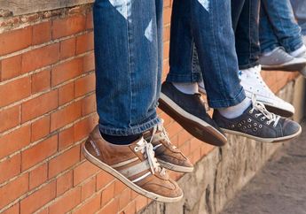 Dari Pilih Sepatu hingga Cara Jabat Tangan, Ini 6 Kebiasan yang Bisa Tunjukan Kepribadian