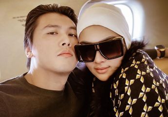 'Bunga Doang?' Syahrini Genap Berusia 40 Tahun, Reino Barack Tulis Ucapan Manis untuk sang Princess, Warganet Auto Julid Tanyakan Hadiah Ulang Tahun