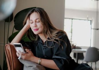 'Gue Naksir Banget' Keceplosan Ungkap Pria yang Sedang Didekatinya, Luna Maya Sampai Minta Tips Pepet Sosok Musisi dari Rekan Penyanyi Satu Ini