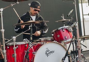 'Awas Ditangkap Polisi Kalau Aku Ngomong' Respon Jerinx saat Tampil Perdana Bersama SID Usai Bebas dari Penjara