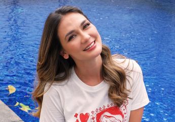 Kecantikannya Gak Pernah Absen, Intip Potret Luna Maya Saat Bergaya Nempel Tembok Kenakan Outfit Puluhan Juta!
