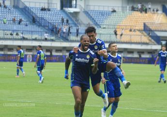 Link Live Streaming PSS Vs Persib Bandung - Tripoin Kedua Maung Bandung Sebelum Luis Milla Datang?