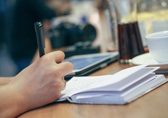 Fungsi dari Kalimat Pengembang dalam Suatu Paragraf dan Bacaan