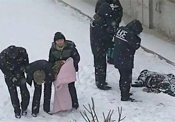 Kepergok Main Serong, Istri Ini Mohon Pengampunan dari sang Suami di Tengah Hujan Salju hingga Berakhir Tragis Kehilangan Hal Penting Ini!