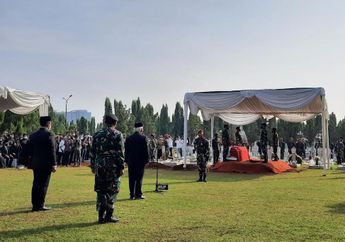 'Kalo Dibelek Darahnya, Ada PU di Dalamnya' Emil Dardak Ungkap Pesan Ayahnya di Hadapan Menteri PUPR, Ungkap Besarnya Dedikasi sang Ayah untuk Negara