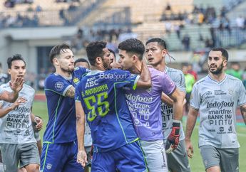 Dua Anak Buah Shin Tae-yong Gelut, Luis Milla Saksikan Laga Seru Persib Dikalahkan 10 Pemain Bali United