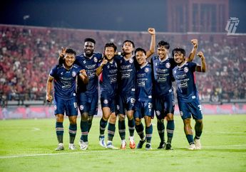 Hasil Liga 1 2022/23 - Arema FC Selamat dari Kejaran Rans FC, Menang 4-2 Meski 'Tidur' Setelah Unggul Tiga Gol