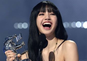 Lisa Menang di MTV VMA 2022, Reaksi Bangga Member BLACKPINK Terhadap sang Maknae Ini Bikin Penggemar Gemas Sekaligus Terharu