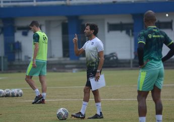 Bek Belanda Suka Latihan Ala Luis Milla, Dilarang Minum Hingga Keteteran Pegangi Lutut Adalah Pertanda Bagus
