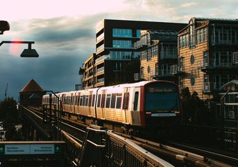 Arti Mimpi Kecelakaan Kereta Api Memang Menyeramkan, Tapi Ternyata Bisa Jadi Pertanda Baik!