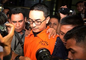 Zumi Zola Bebas Bersyarat, Begini Kilas Balik Kasus Korupsi dan Gratifikasi yang Menjerat Sang Mantan Gubernur Jambi, Pernah Pakai Uang Haram untuk Foya-foya