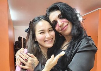 Ayu Ting Ting Permak Gaya Demi Cosplay Jadi Kak Jill, Surya Emosi sampai Pengin Lempar Kursi Gegara Lihat Tingkah sang Biduan: Ribet Lu!