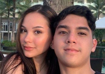 Aksi Alyssa Daguise Bantu Al Ghazali Pakai Baju Sebelum Balapan Seven Speed Motorsport Tuai Cibiran, Netizen: Jahatnya Agak Laen