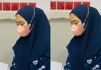 Berstatus Istri Ustaz Masyhur yang Huni Rumah Megah Rp 25 M, Artis Ini Tak Ongkang-ongkang Kaki Nikmati Harta Suami, Sibuk Lakoni Hal Ini Demi Serok Cuan Melimpah