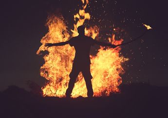 Arti Mimpi Melihat Api Unggun yang Harus Diwaspadai, Konon Ada Keingingan Menggebu untuk Balas Dendam, Cek Tafsirannya?