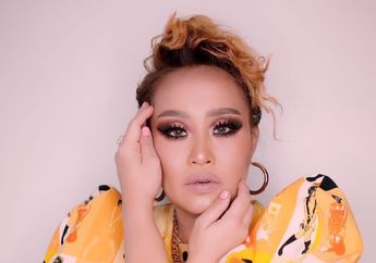 Belum Resmi Cerai, Pinkan Mambo Ngaku Didekati Artis Terkenal : Ngetop Banget Orangnya