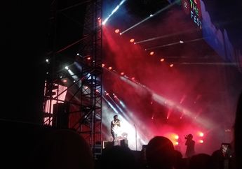 Ingatkan Penonton We The Fest 2022 untuk Jangan Lupa Makan, Ariel NOAH: Kayak Bapak-bapak!