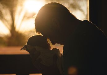 Baru 7 Bulan Menikah, Suami di Berau Syok Tahu Istri Melahirkan Anak yang Ternyata Hasil Pencabulan Kakeknya Sendiri