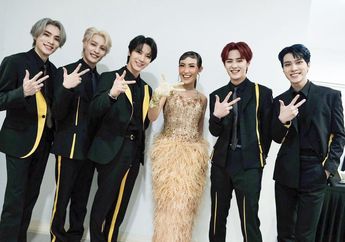 Bikin Iri Netizen, Ayu Dewi Pamer Foto Bareng Para Idol Besutan SM Entertainment