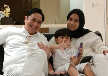 Nikahi Anggota DPR RI Beda Usia 15 Tahun, Inilah Rahasia Awet Muda Ayah Verrell Bramasta, Pantas Makin Tua Semakin Ganteng! 