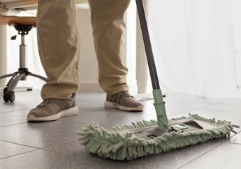 Kain Pel Dekil Bisa Kembali Kinclong Seperti Baru, Tipsnya Cuma Rendam Dalam Air Campur Bahan ini