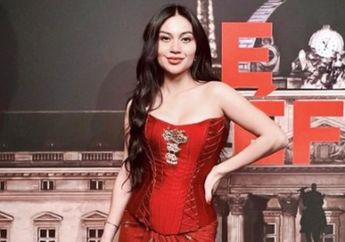 Tampil Sempurna di Paris Fashion Week, Ariel Tatum Kembali Kenang Perjuangannya Terapkan Self Love: Melelahkan