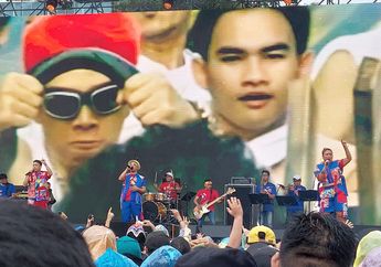 Tetap Setia Nonton Meski Diguyur Hujan, Project Pop Sampaikan Terima Kasih pada Para Penggemar di Synchronize Festival 2022