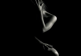 Hutan di Indonesia ini Hanya Bisa Dimasuki Wanita yang Tak Pakai Busana, Pria Dilarang Datang Kalau Melanggar Akan Mendapat Sanksi ini