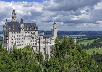 Arti Mimpi Istana Bisa Jadi Lambang Keinginan Ambisius hingga Alarm Peringatan, Waspadalah Ada yang Iri Padamu!