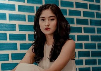 Diduga Putus dengan Tunangan, Ochi Rosdiana Malah Sebut Sosok Aktor Ganteng Ini Saat Ditanya Soal Nikah Muda