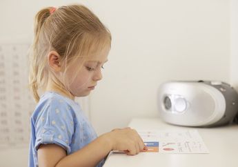 Tips untuk Orang Tua Dalam Mengajarkan Bahasa Inggris kepada Anak