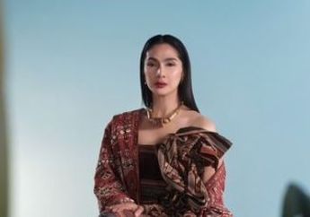 Gantengnya Anak Bujang Maudy Koesnaedi, Berwajah Bule yang Ganteng Maksimal, Kini Coba Peruntungan di Dunia Modeling