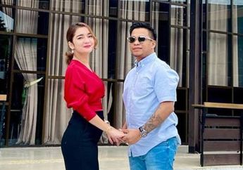 Ramalannya Soal Akhir Zaman Sempat Bikin Geger, Paranormal Ini Mendadak Unggah Foto Jelang Pernikahan, Wendi Cagur Ikut Bahagia