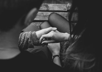 WASPADA Pelet Pelakor, Begini Cara Menghilangkan Mantra Cinta Menurut Mbah Mijan, Cukup dengan Dzikir dan Bacaan Ini