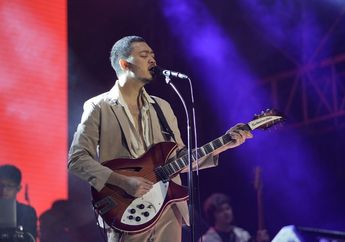 Bawakan Lagu Risalah Hati Milik Dewa 19, Pamungkas Ajak Penonton Karaoke Massal di Projek-D De Tjolomadoe Solo 