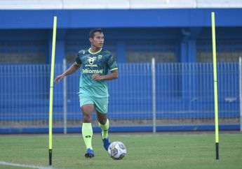 Hari Pertama Bursa Transfer Liga 1 - Persib Bersih-bersih, Persija Adem Ayem Meski Pelatihnya Hampir Nangis