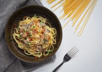 Inspirasi Bekal Sekolah Anak: Resep Aglio e Olio yang Simpel Namun Rasanya Gak Kalah Nendang!