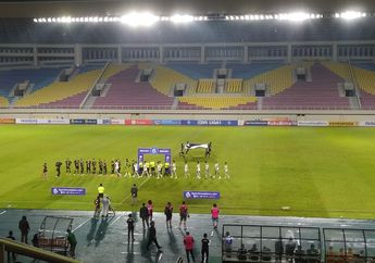 Pemain Persib dan Dewa United Tersungkur Melihat Cedera Zalnando, Hasil 1-1 Diwarnai Insiden Mengerikan