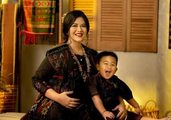 Unggah Foto Al Nahyan di Momen Nikahan Kaesang-Erina, Kahiyang Ayu Malah Dituding Sebar Hoax, Ada Apa?