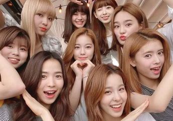 NiziU, Girl Band Besutan JYP Entertainment Akan Isi Soundtrack Film 'Doraemon Nobita and The Utopia of The Sky'