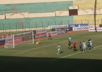 Ronaldo Kwateh Sekali Lagi Gacor, Madura United Taklukkan Arema FC untuk Rebut Puncak Klasemen Liga 1