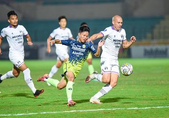 Hasil Liga 1 - Kalahkan Persita, Persib Tempel Ketat Persija di Klasemen