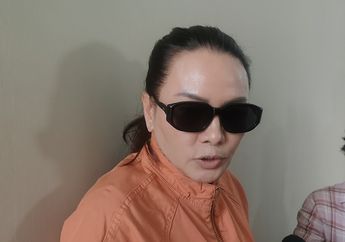 Baru Dirawat karena Pengapuran Tulang, Fitri Salhuteru Sebut Nikita Mirzani Dipaksa Pulang oleh JPU: Dia Agak Sedih